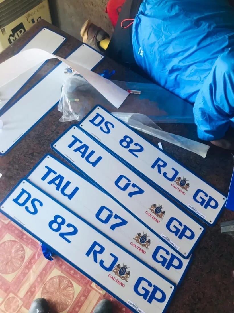 small font sosh plata