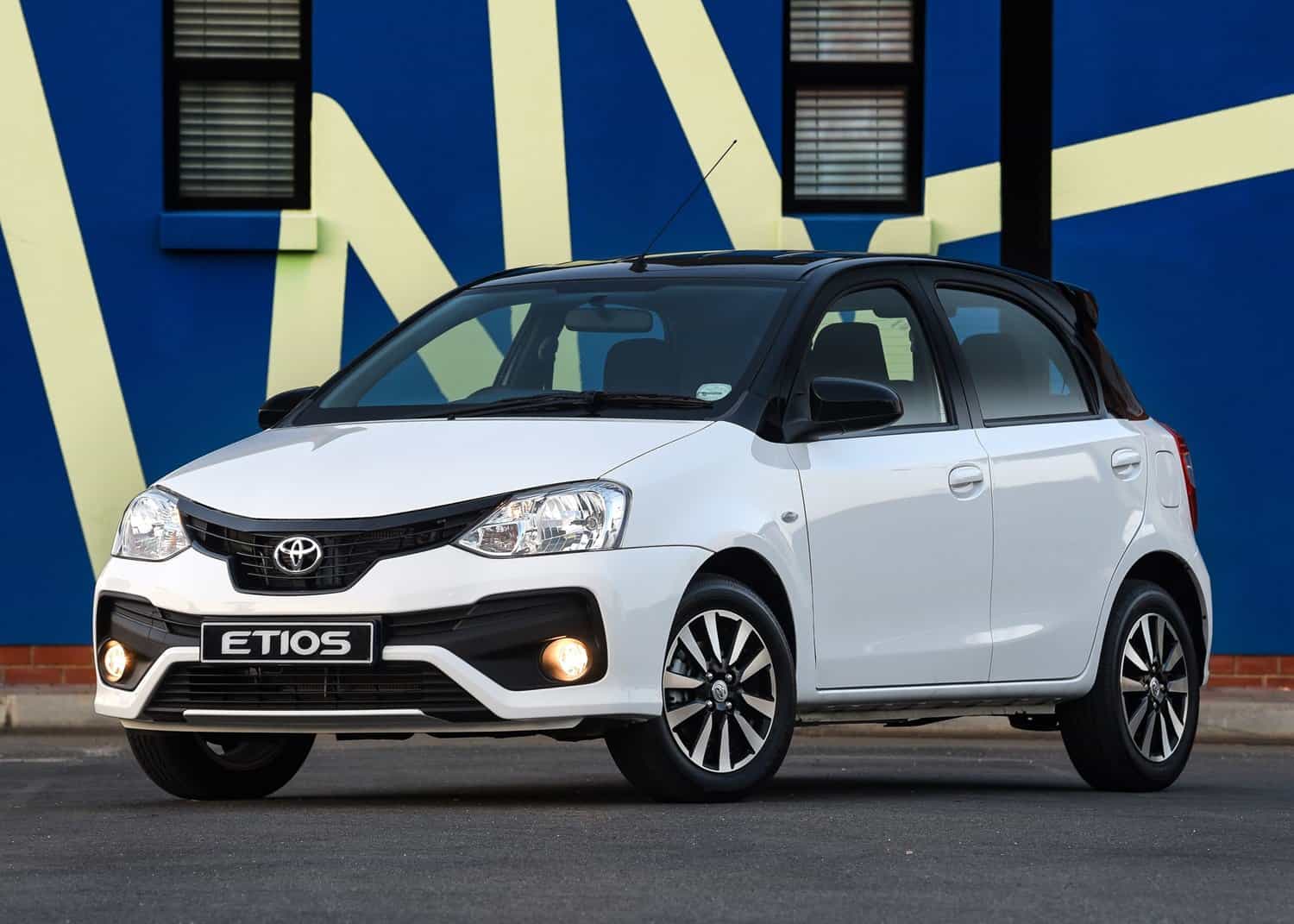 Etios - Image 2
