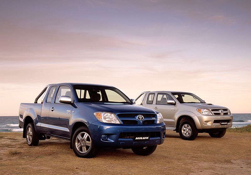 7th Gen Hilux LED Combo