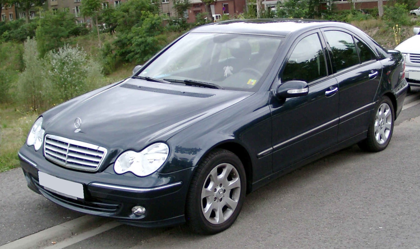 W203 C-Class (Halogen) - Image 4